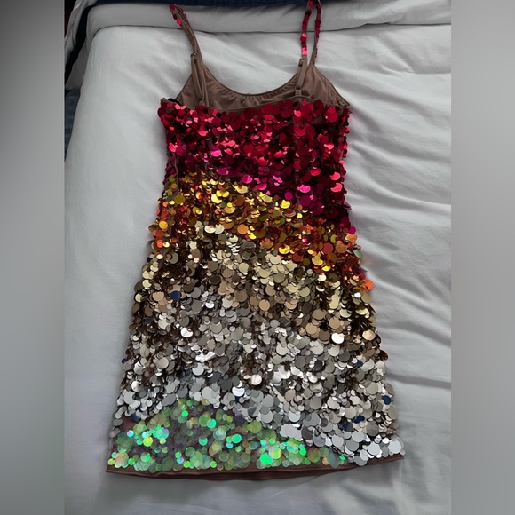 X by NBD used to be dress - Picture 3 of 6